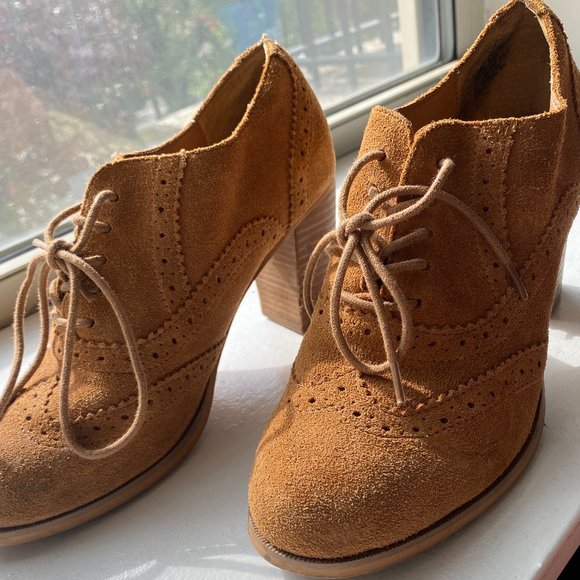 Steve Madden Omyra Heels - Picture 1 of 8